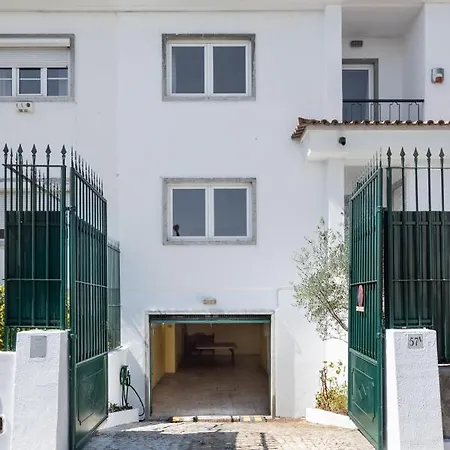 Altido Exclusive Villa With Terrace And Swimming Pool * Lisboa