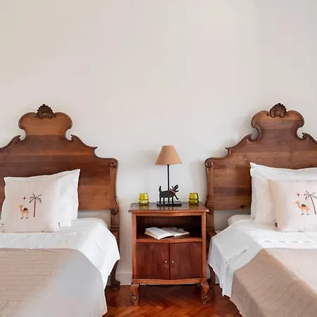 Altido Exclusive Villa With Terrace And Swimming Pool Lisbon
