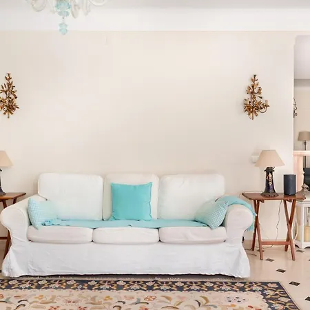 Altido Exclusive Villa With Terrace And Swimming Pool Holiday home *