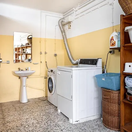 Altido Exclusive Villa With Terrace And Swimming Pool Holiday home *