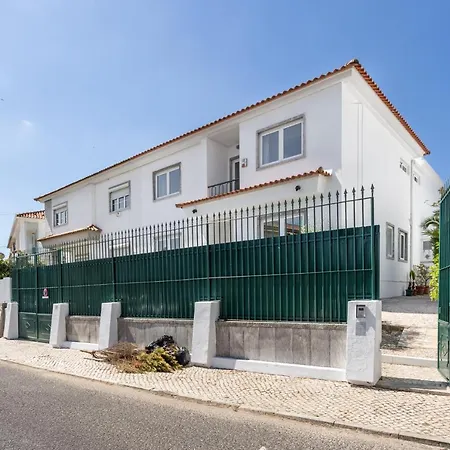 Altido Exclusive Villa With Terrace And Swimming Pool * Lisboa